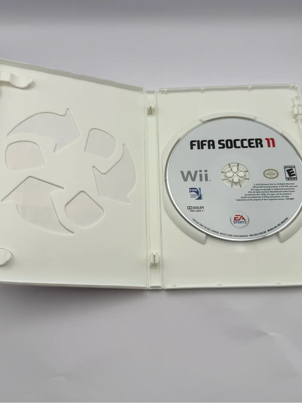 FIFA Soccer 11 (Nintendo Wii, 2010) Tested